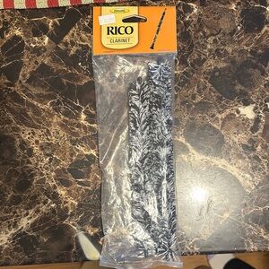 Rico Black and White Clarinet Cleaner